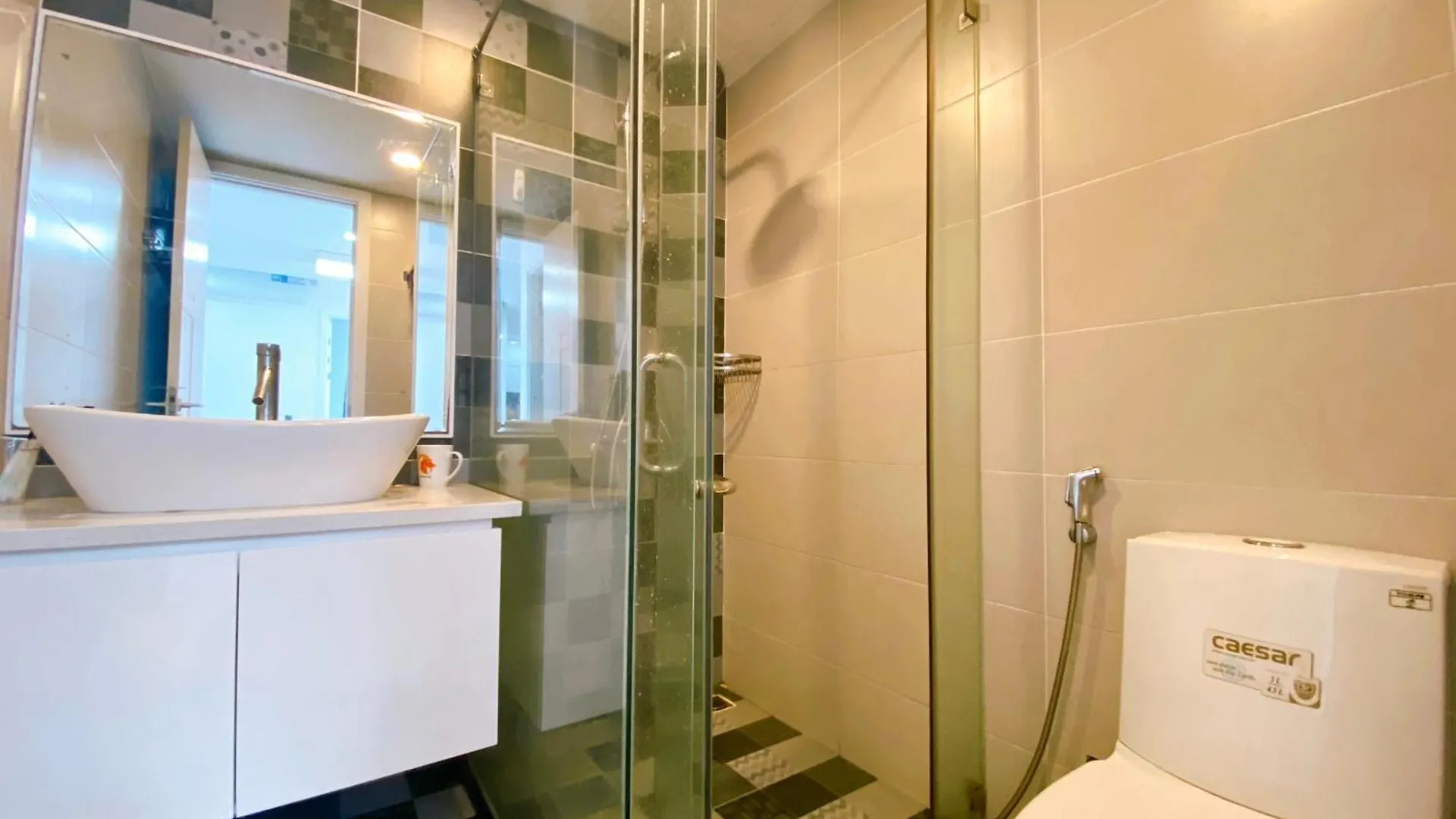 Muong Thanh Luxury Apartment Seaview Da Nang 0*,  Vietnam