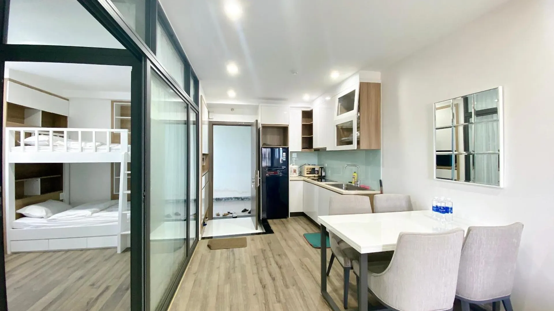 Muong Thanh Luxury Apartment Seaview Da Nang Vietnam